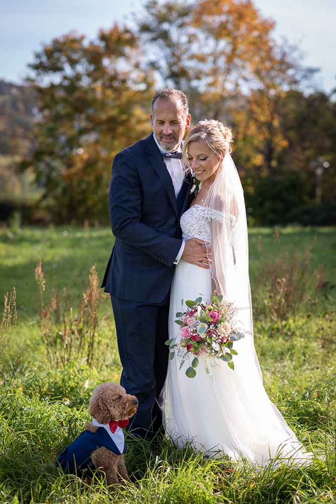Brautpaar mit Hund Brautpaar mit Hund
