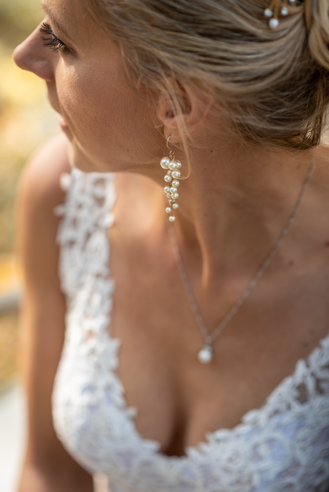 Brautschmuck und Dekolleté Brautschmuck und Dekolleté